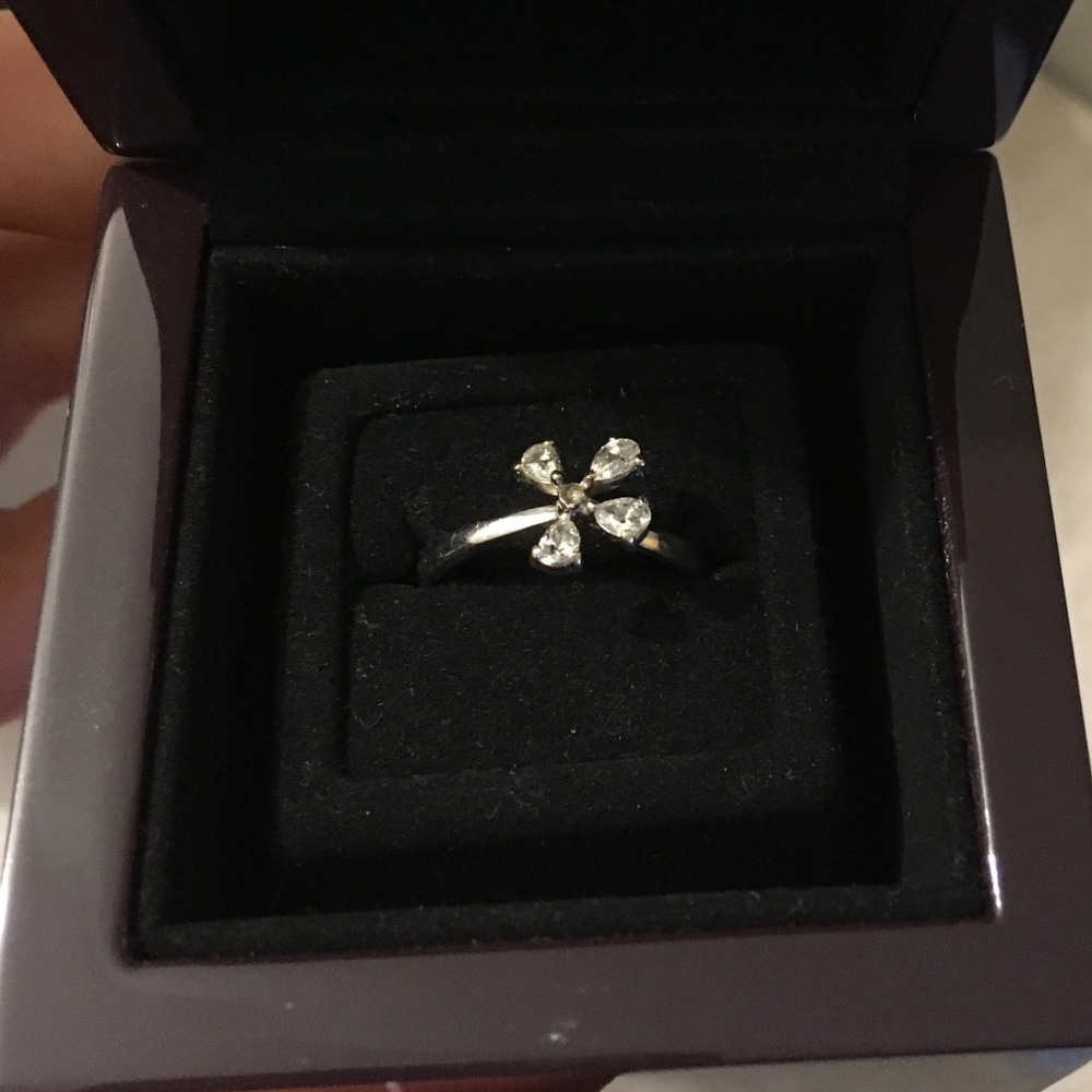 Wildflower Diamond Ring